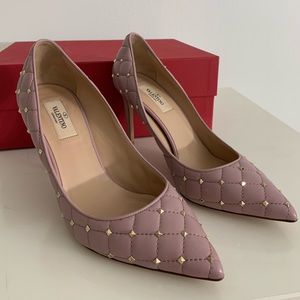 Valentino Garavani rock stud pumps